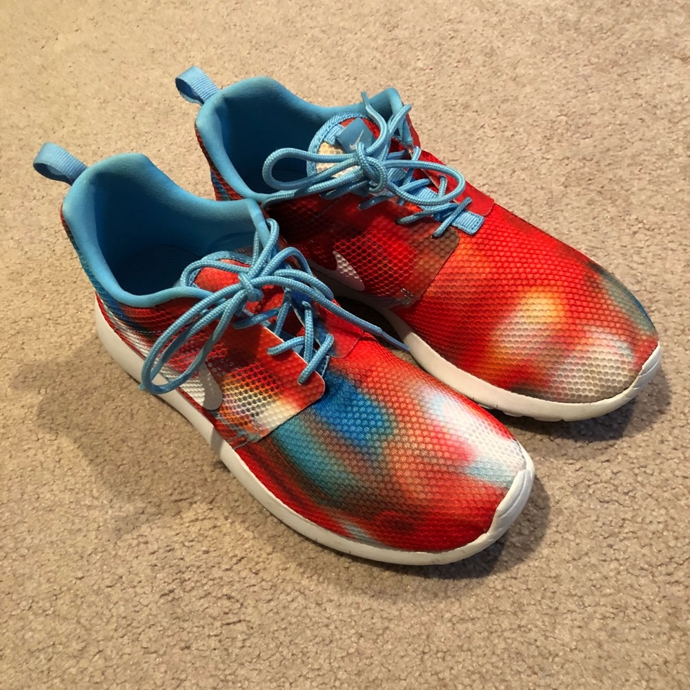 Nike Roshe One Flight Weight Tie-Dye